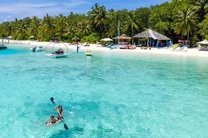 Maldives All-Inclusive Island Glamour w. Free-Flow Drinks